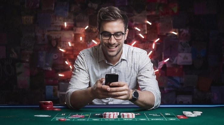 Antarmuka Capsa Banting pupuk138 di layar mobile dengan meja permainan dan pemain
